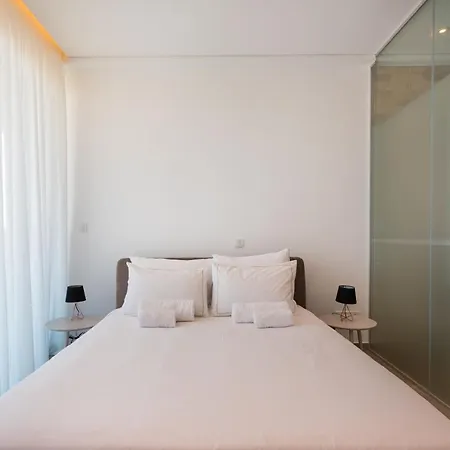 Vivo Mare Beachfront Villas- Blue Diamond Villa *