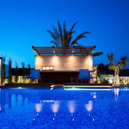 Vivo Mare Beachfront Villas- Blue Diamond * Ayia Napa