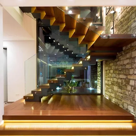 Vivo Mare Beachfront Villas- Blue Diamond *