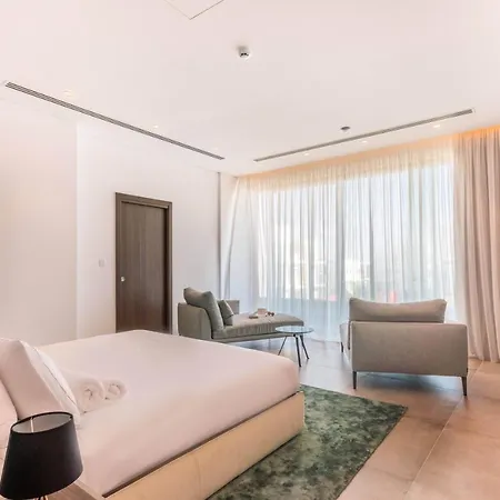 Vivo Mare Beachfront Villas- Blue Diamond